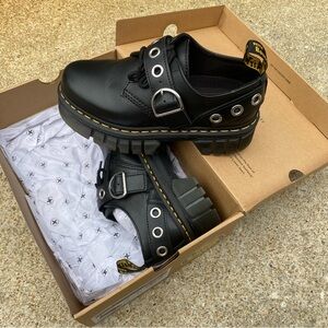 Dr Martens Shoes